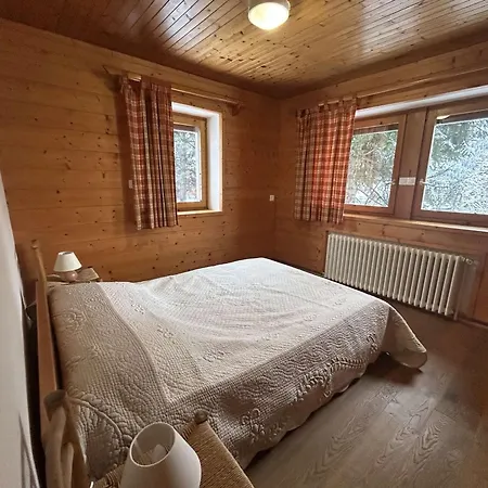 Familial 10 Pieces A Meribel, Proche Des Pistes, Avec Cheminee Et Terrasse, 12 Personnes - Fr-1-180-625 *
